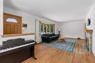 1306 Ryan Ave W, Roseville, MN 55113 - Photo 5