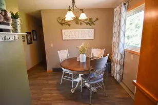 508 Merriam Ave S, Thief River Falls, MN 56701 - Photo 7