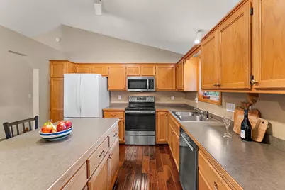 282 101st Court NE, Blaine, MN 55434 - Photo 13