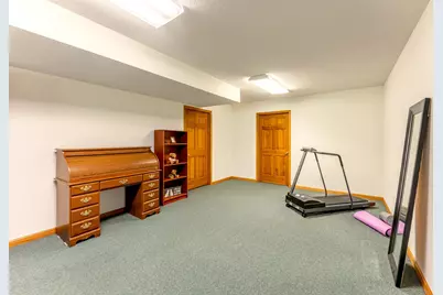 3022 Highpointe Curve, Roseville, MN 55113 - Photo 29