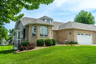 3022 Highpointe Curve, Roseville, MN 55113 - Photo 1