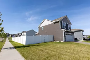 1702 Athens Ter, Shakopee, MN 55379 - Photo 5
