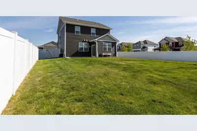1702 Athens Terrace, Shakopee, MN 55379 - Photo 9