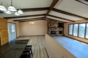 1433 Ridgeview Dr, Montevideo, MN 56265 - Photo 5