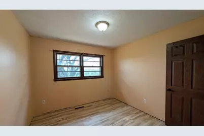 1433 Ridgeview Drive, Montevideo, MN 56265 - Photo 23