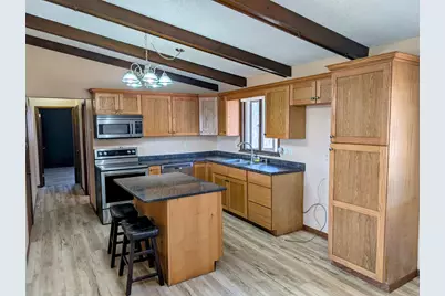 1433 Ridgeview Drive, Montevideo, MN 56265 - Photo 7