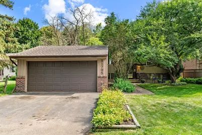 11795 Red Fox Drive, Maple Grove, MN 55369 - Photo 5