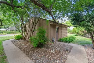 11795 Red Fox Dr, Maple Grove, MN 55369 - Photo 7