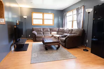 804 Redding Avenue, Windom, MN 56101 - Photo 9