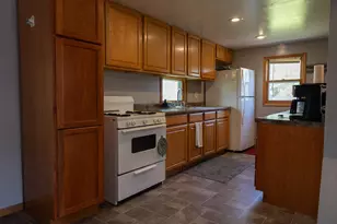 804 Redding Ave, Windom, MN 56101 - Photo 13