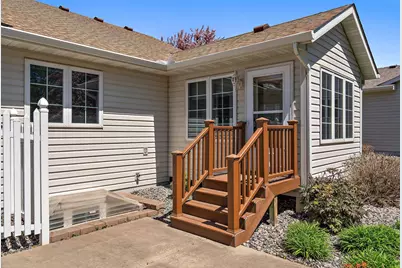 1038 Prairie View Drive SW, Hutchinson, MN 55350 - Photo 15