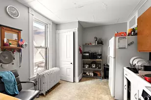 437 Wheeler Street N, Saint Paul, MN 55104 - Photo 9
