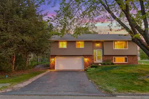 7080 Rice Lake Ln, Circle Pines, MN 55014 - Photo 3