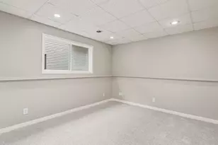 3404 Indiana Ave N, Robbinsdale, MN 55422 - Photo 33