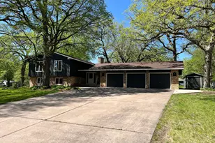 203 Douglas Dr, Buffalo, MN 55313 - Photo 1