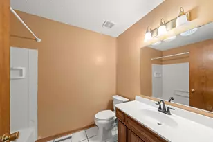 17446 Goldenview Ave, Lakeville, MN 55044 - Photo 19