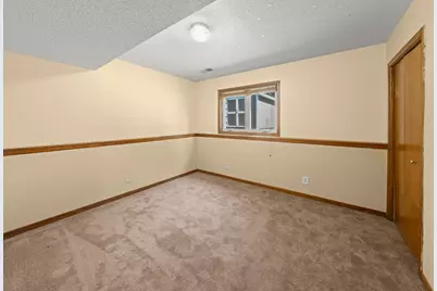 17446 Goldenview Avenue, Lakeville, MN 55044 - Photo 23