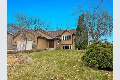 17446 Goldenview Avenue, Lakeville, MN 55044 - Photo 1