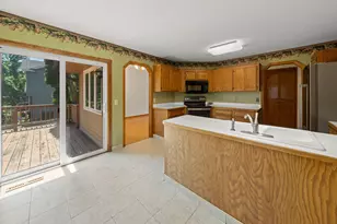 17446 Goldenview Ave, Lakeville, MN 55044 - Photo 7