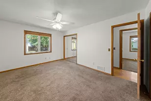 17446 Goldenview Ave, Lakeville, MN 55044 - Photo 15