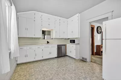827 Lafond Avenue, Saint Paul, MN 55104 - Photo 17