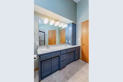 3236 35th Avenue S, Fargo, ND 58104 - Photo 17