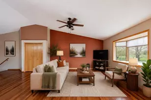 3236 35th Ave S, Fargo, ND 58104 - Photo 5