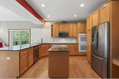 655 Lexie Court, Eagan, MN 55123 - Photo 11