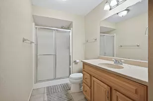 655 Lexie Ct, Eagan, MN 55123 - Photo 33