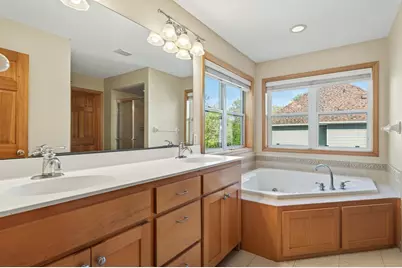 655 Lexie Court, Eagan, MN 55123 - Photo 23
