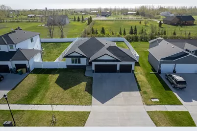 10174 Burgundy Drive, Horace, ND 58047 - Photo 41