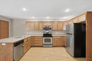 1856 Kristy St, River Falls, WI 54022 - Photo 11