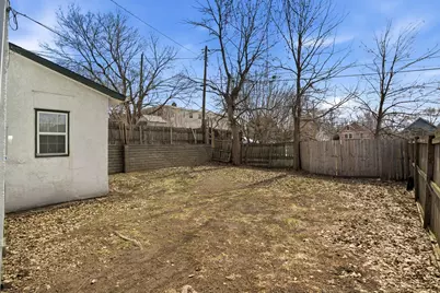 692 4th Street E, Saint Paul, MN 55106 - Photo 11