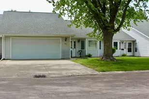 282 4th Ave SW, Blooming Prairie, MN 55917 - Photo 1