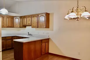 282 4th Ave SW, Blooming Prairie, MN 55917 - Photo 3