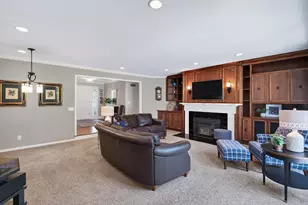 12400 Huntingdon Ln, Minnetonka, MN 55305 - Photo 7