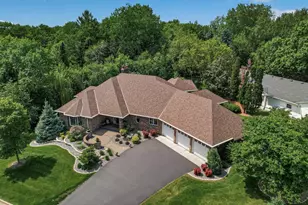 12400 Huntingdon Ln, Minnetonka, MN 55305 - Photo 65