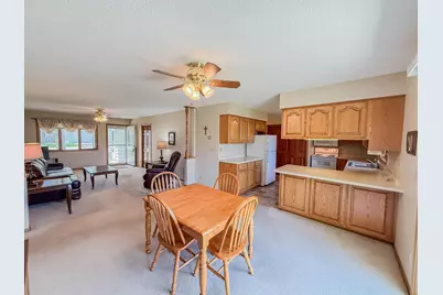 2411 Kenwood Drive SW, Willmar, MN 56201 - Photo 7