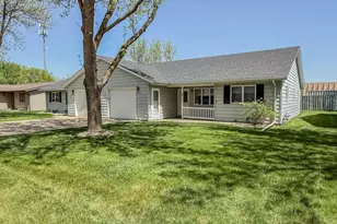 2411 Kenwood Dr SW, Willmar, MN 56201 - Photo 1