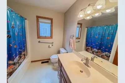 2411 Kenwood Drive SW, Willmar, MN 56201 - Photo 15