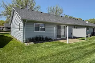 2411 Kenwood Dr SW, Willmar, MN 56201 - Photo 3