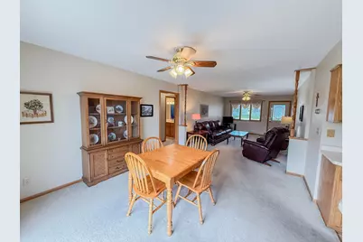 2411 Kenwood Drive SW, Willmar, MN 56201 - Photo 9