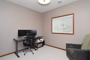 716 South Creek Dr N, Champlin, MN 55316 - Photo 21