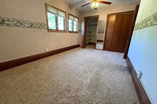 209 S Spring Ave, Springfield, MN 56087 - Photo 9