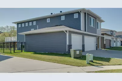 3255 10th Street N, Fargo, ND 58102 - Photo 5