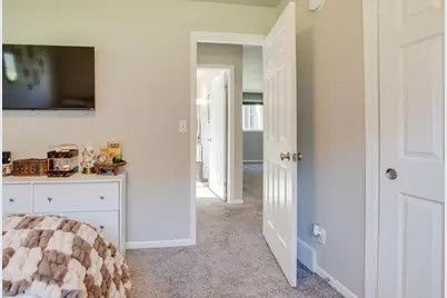 3255 10th Street N, Fargo, ND 58102 - Photo 41
