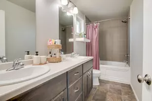 3255 10th St N, Fargo, ND 58102 - Photo 29