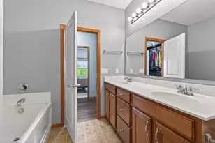 1236 Vernon Dr, Carver, MN 55315 - Photo 25
