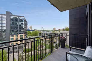 1240 S 2nd St, Minneapolis, MN 55415 - Photo 3