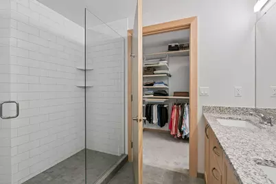 1240 S 2nd Street #716, Minneapolis, MN 55415 - Photo 21
